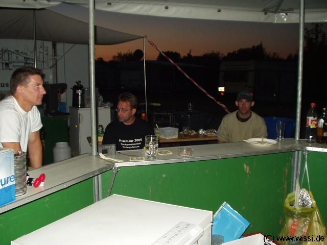 (c) 2003 by M�kreativ, Klaus Hintze